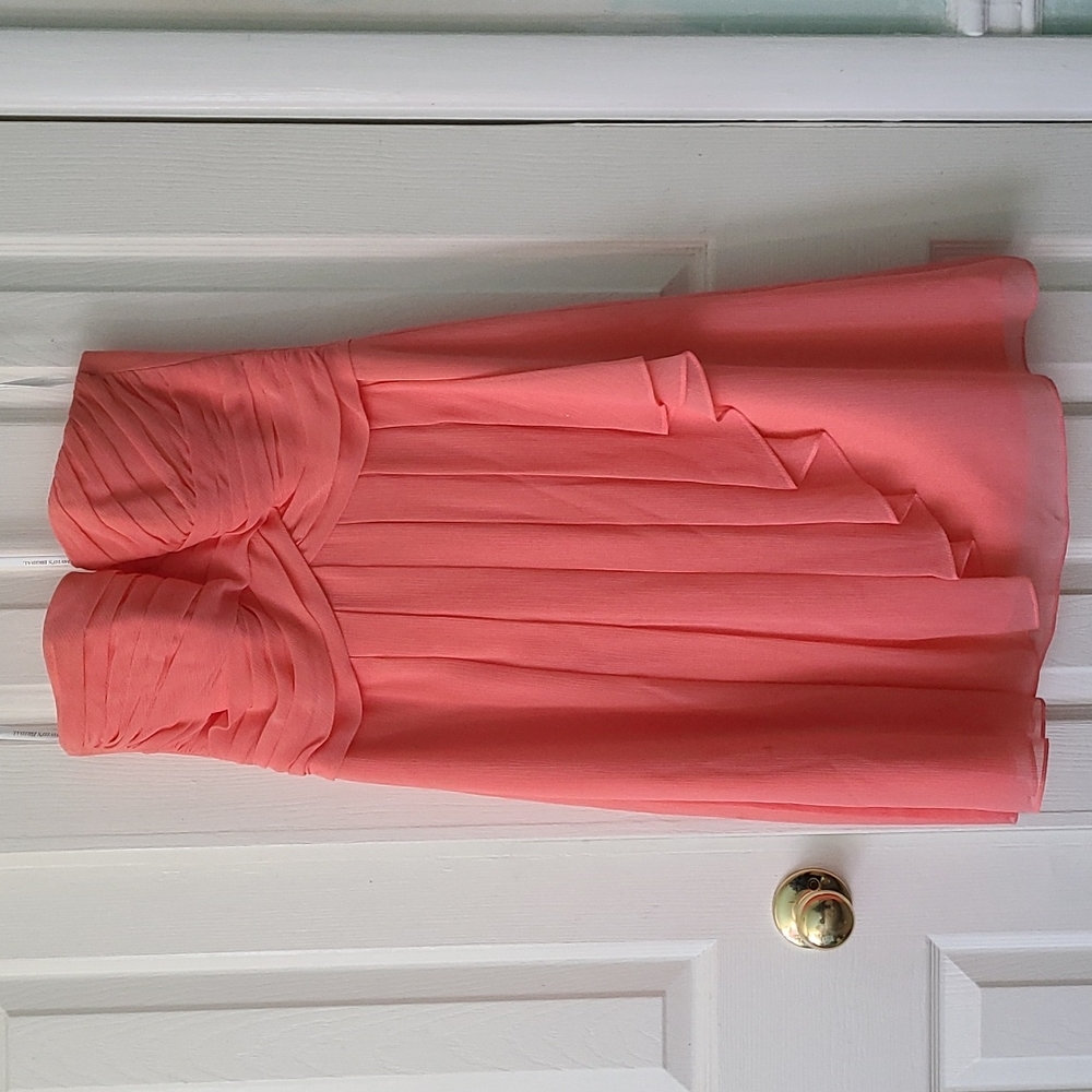 David's Bridal short crinkle chiffon bridesmaid dress